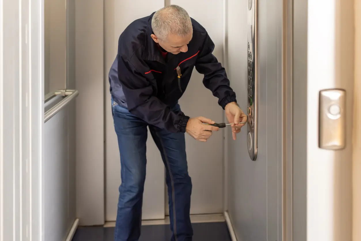 independent elevator company